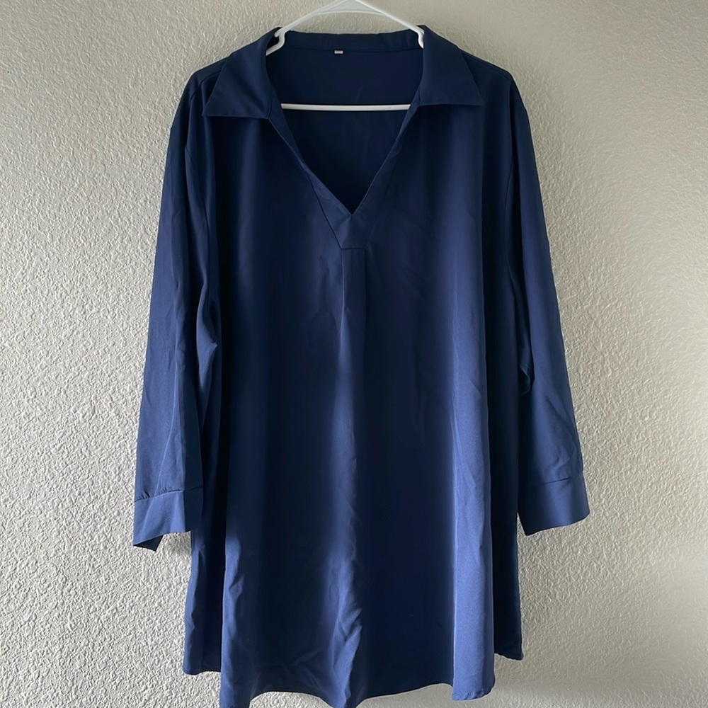 Navy blue blouse US18